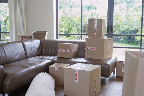 Residential removals and storage support in Stlukes during a house move